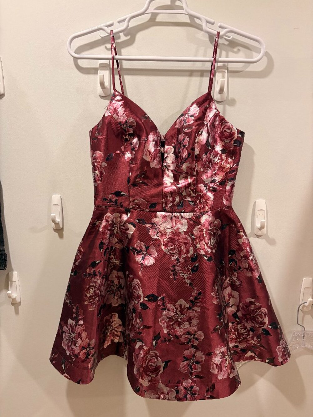 New With Tags Floral Dress Long Cut Thin Straps - Size 11 - Kohl's